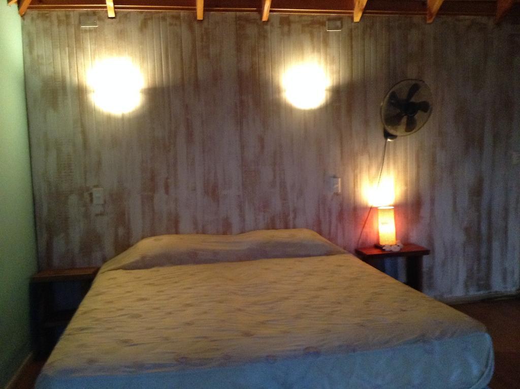 Mahia Hotel & Resto Анґа-Роа Номер фото
